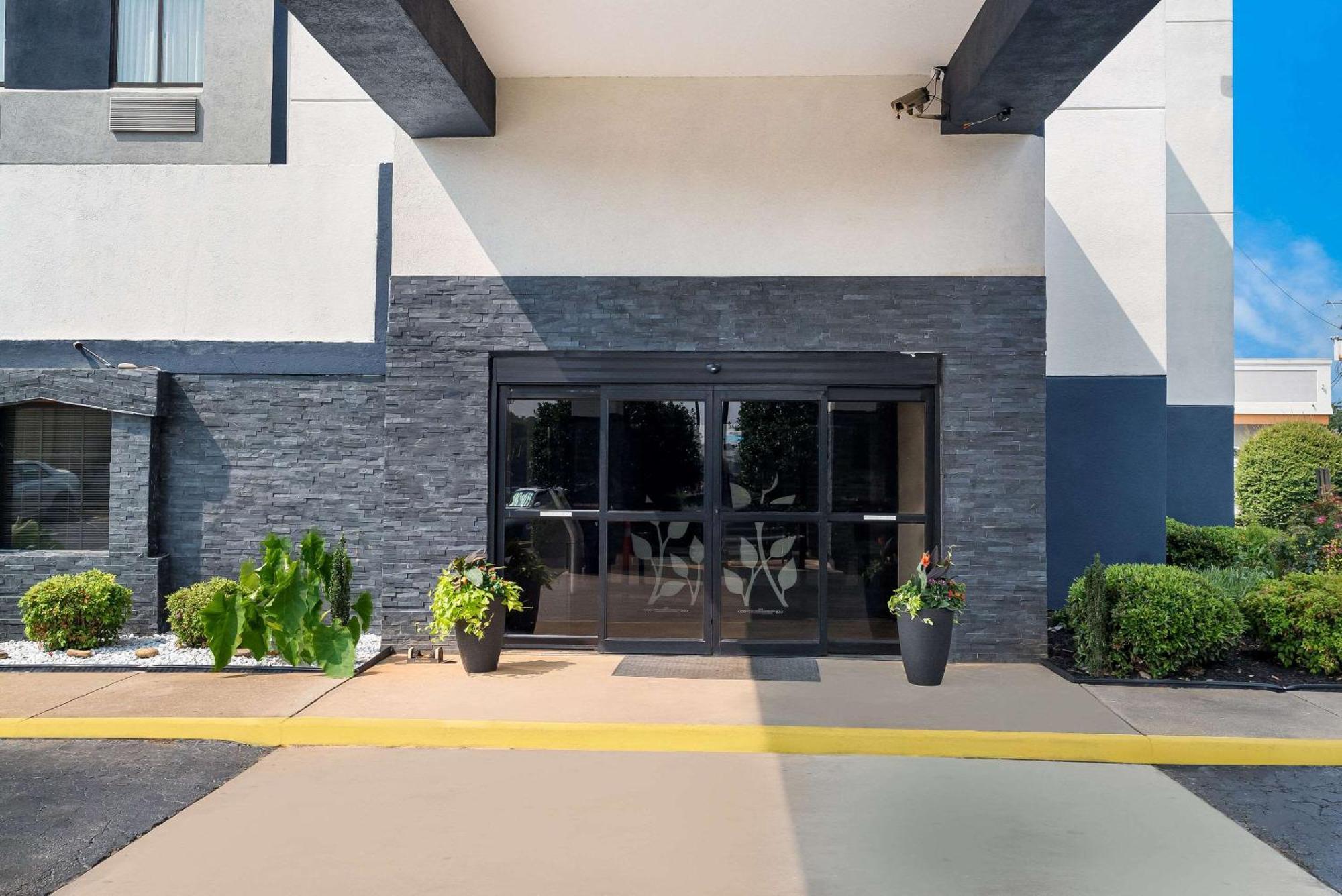 斯巴达堡西南贝斯特韦斯特必住Plus酒店 斯帕坦堡 外观 照片